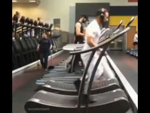 Guy Reaches Running of Speed 23.5 MPH