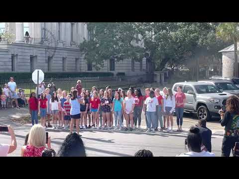 Laing Middle School sings the National Anthem to kick off the Veterans Day Parade 2022