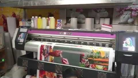 máy cắt bế decal fomex