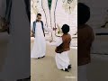 شوف كيف يرقص الولد يجنن