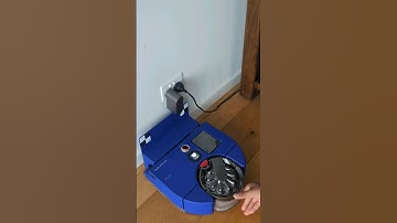 Top 5 BEST Features Of The Dyson 360VisNav | #DysonRobot