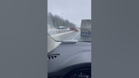 вот так не надо ездить девушке