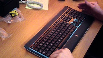 Logitech Wireless Illuminated Keyboard K800 Unboxing