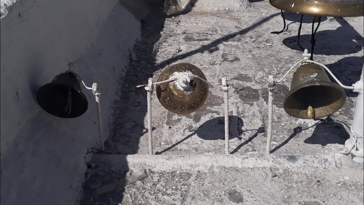 Serie De Esquilas Del Campanario / Repiques De Campanas