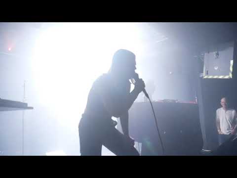 Minuit Machine - Empty Shell