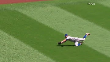 Nieuwenhuis lays out for a nice diving catch