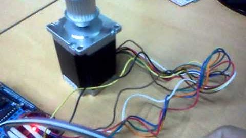 Teste de controle motor de passo em um eixo - Arduino.