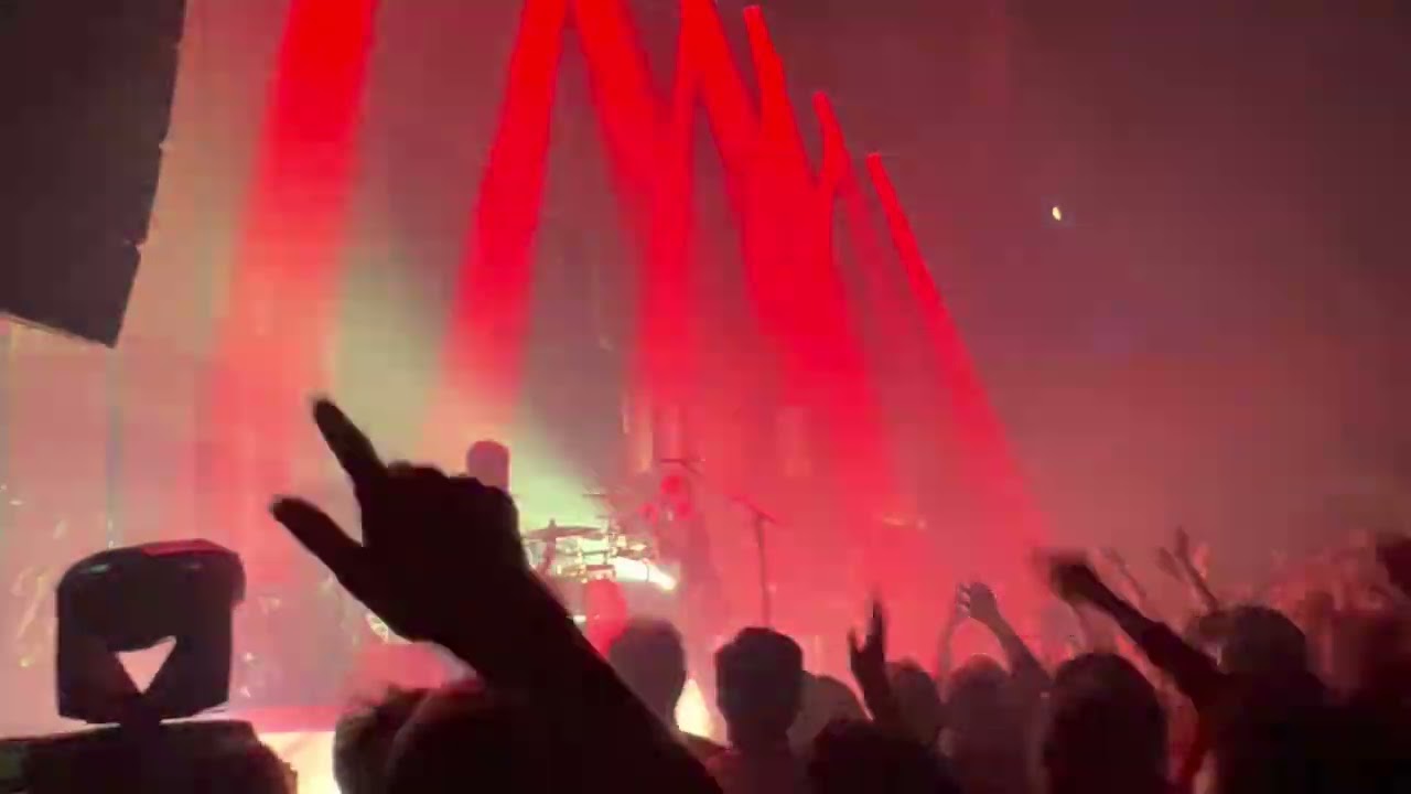 Skip The Use - Damn Cool - Paris - 26/11/2022