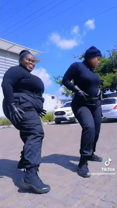 yoooo I love you Sne and lerato #depcity❤😍❤