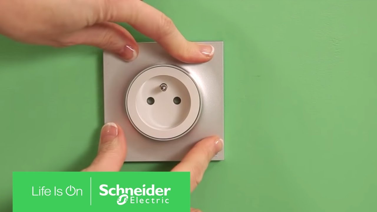 Comment changer vos prises électriques - Schneider Electric 