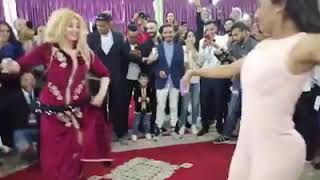 تحدي رقص رهيب بين مغربيه و رقاصه شعبيه