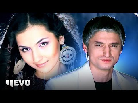 Juda keksa ayol bilan sikish Eski vafli pishiruvchi