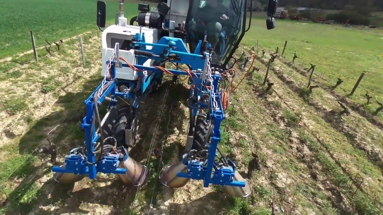 désherbage thermique gaz vignes avec bobard 637 YouTube désherbage thermique gaz vignes avec bobard 637 YouTube