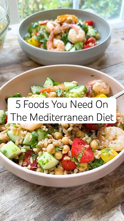 5 foods you need on the Mediterranean Diet! #mediterraneandiet