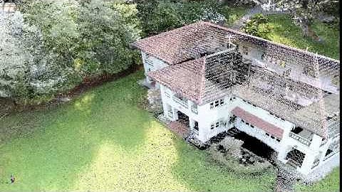 Riegl 3D scan fly thru and orbits around a holiday chalet.