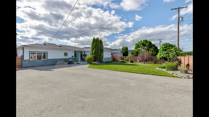 Family Home with Development Possibilities // Ho N...