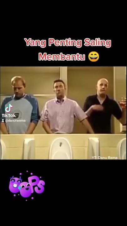 saat lelaki pipis bersama saling bantu Man / laki-laki wc 🤣
