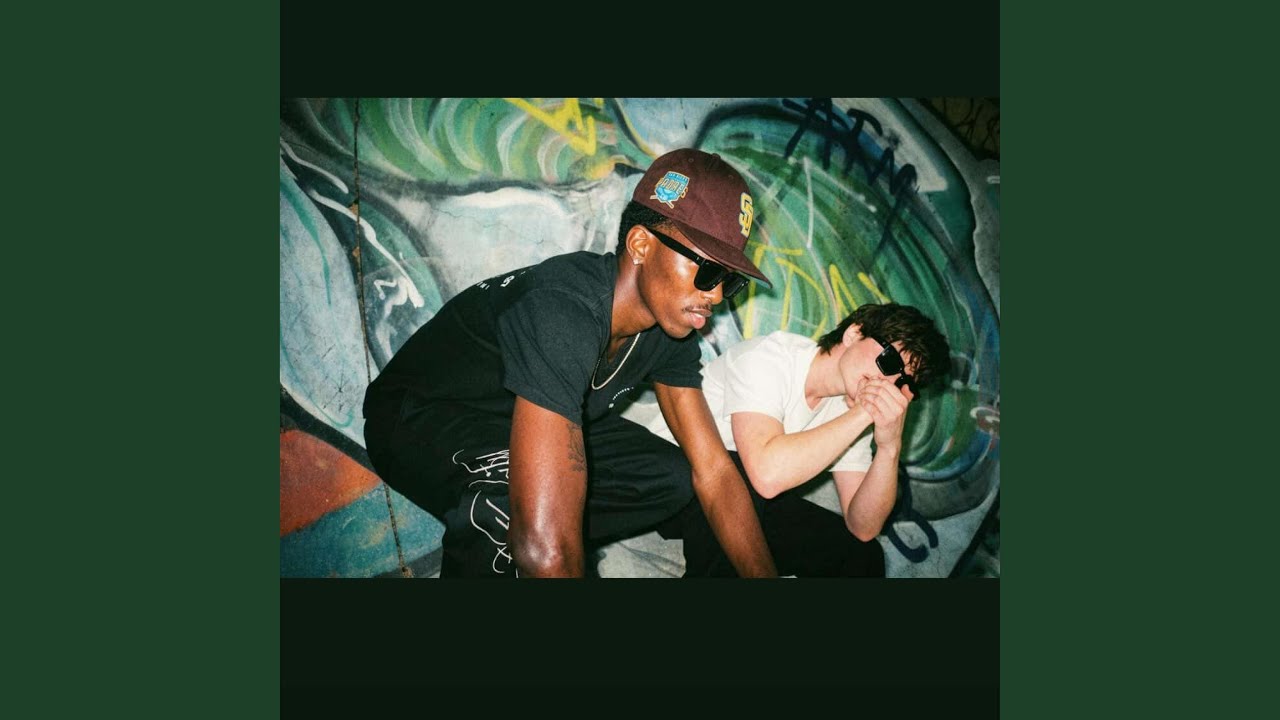 Ver Tricky (feat. JAYRAY) en YouTube Ver Tricky (feat. JAYRAY) en YouTube