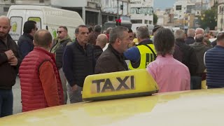 Athens taxis on 48-hour strike, with the 2nd day coinciding with a nationwide public sector strike