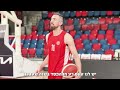 צפו בהכנות האחרונות למשחק הגמר הראשון בסדרה