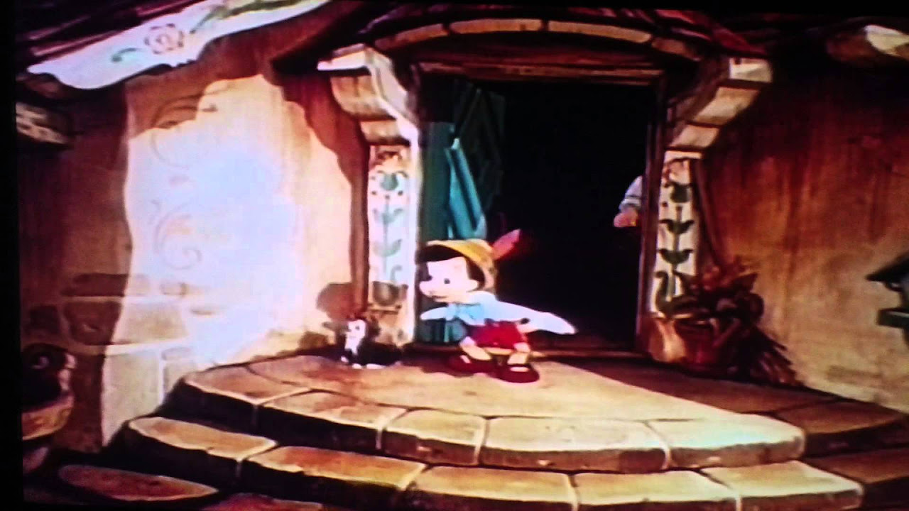 Opening to The Aristocats UK VHS (1995)
