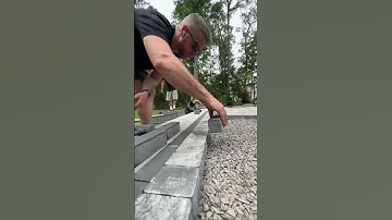 Quiet jobsite so you can hear the music of hardscaping 😎.