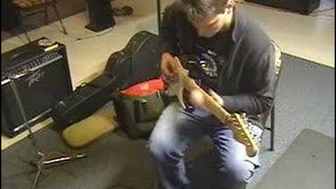 Brad Conroy - Song1 (Loop Pedal)