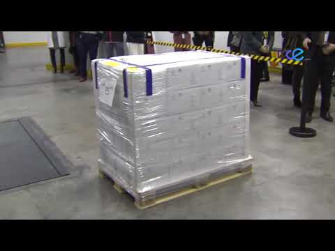 Sanidad recibe otras 700 vacunas de AstraZeneca, con las que se inmunizará a trabajadores esenciales