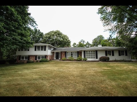 17 South Pittsford Hill Lane, Pittsford, NY home video tour