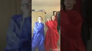 Shannon and Hannah dancing in fat suits😂👍