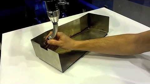 Robotiq - teaching robot by demonstration (kinetiq teaching)