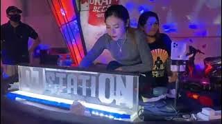 DJ MENGHAPUS JEJAKMU VS AISETERU BREAKBEAT BY R2M