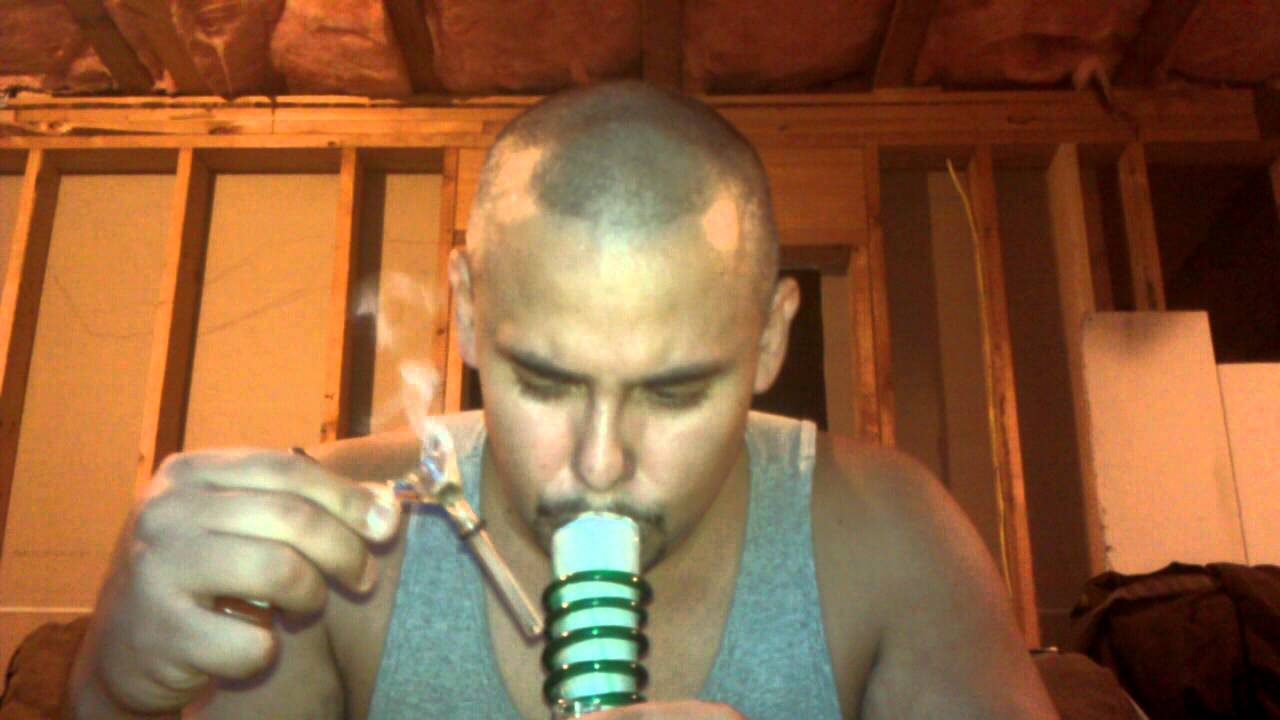 Bong Rip Sound Bong rips - YouTube