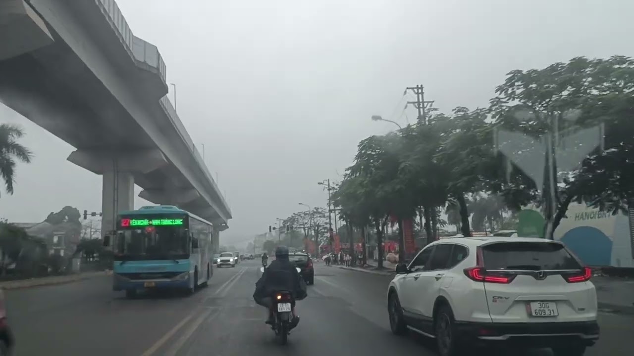 Lái xe an toàn KĐT Văn Phú đi QL6 KM29 Trường Yên, Phú Nghĩa