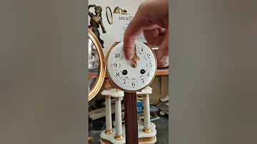 Comment régler la sonnerie d'une horloge à balancier ?
