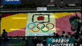 みゆき通りがチューリップで埋まる