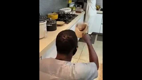 Pasuma Bows For K1 Outrage As Wasiu Alabi Odetola Pasuma Oganla Kneels Down To Greet Wasiu Ayinde