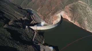 Dams releasing The flow of water from the dams لحظة إطلاق السدود تدفق المياه مناظر تحبس الأنفاس