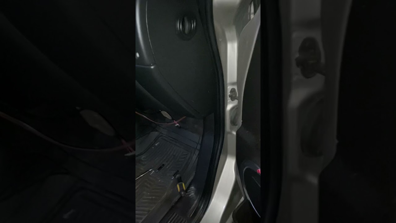 Hummer H2 blower motor resistor replacement YouTube