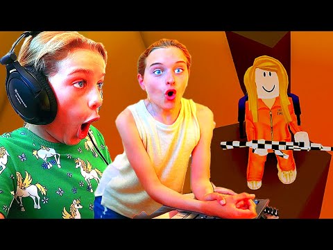 My Sister Couldn T Believe Our Pyramid Heist In Roblox Gaming W
