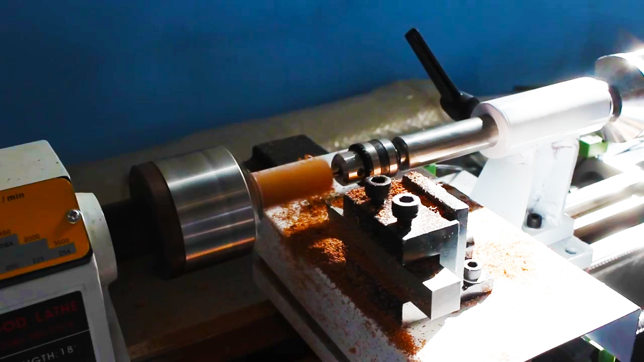 Pellotalarning noodatiy joylashuvi bilan porno