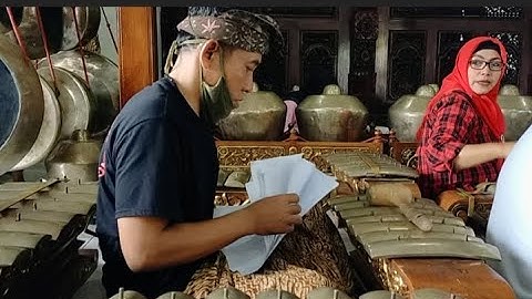 MUSIK Tradisional AYO NGGUYU Gamelan Karawitan Jawa Indonesia