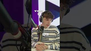 LUISTERAAR krijgt ERROR uit SCHAAMTE 😂 | SLAM!  #radio