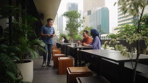 Building an inclusive digital economy (30s) | CNN Truly Transformative by DBS