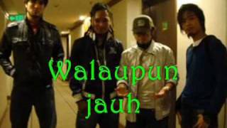 Download Lagu Aurora - Estranged MP3 Download Lagu Aurora - Estranged MP3