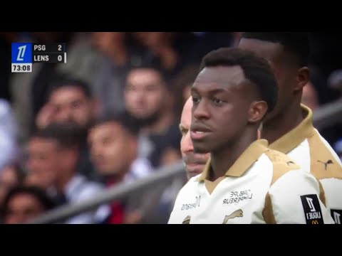 ملخص لمسات سعود عبدالحميد امام باريس سان جيرمان بالدوري الفرنسي حصل علي ثاني أعلي تقييم
