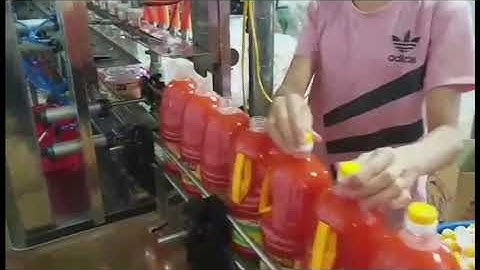 Máy chiết rót, máy đóng chai tương ớt tự động