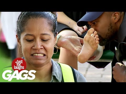 Cops Smell Stranger's Feet