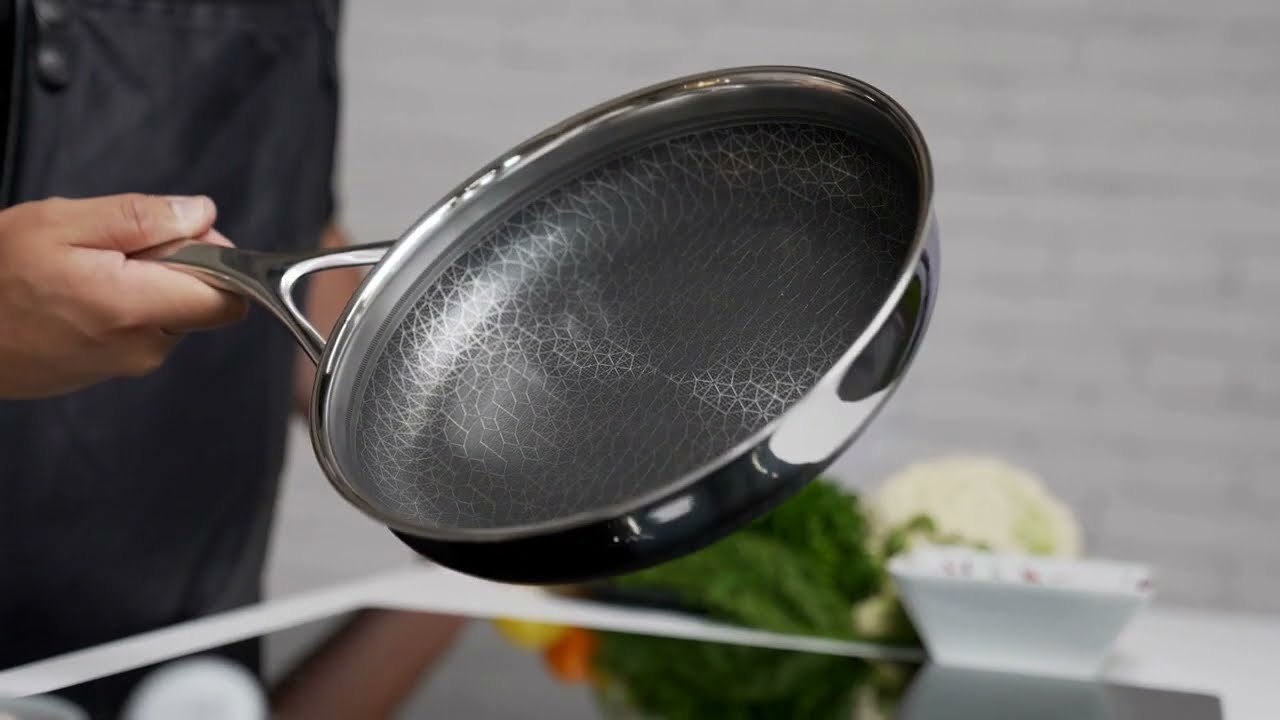 12 DiamondClad™ Thermowave™ Hybrid Wok – Livwell Brands