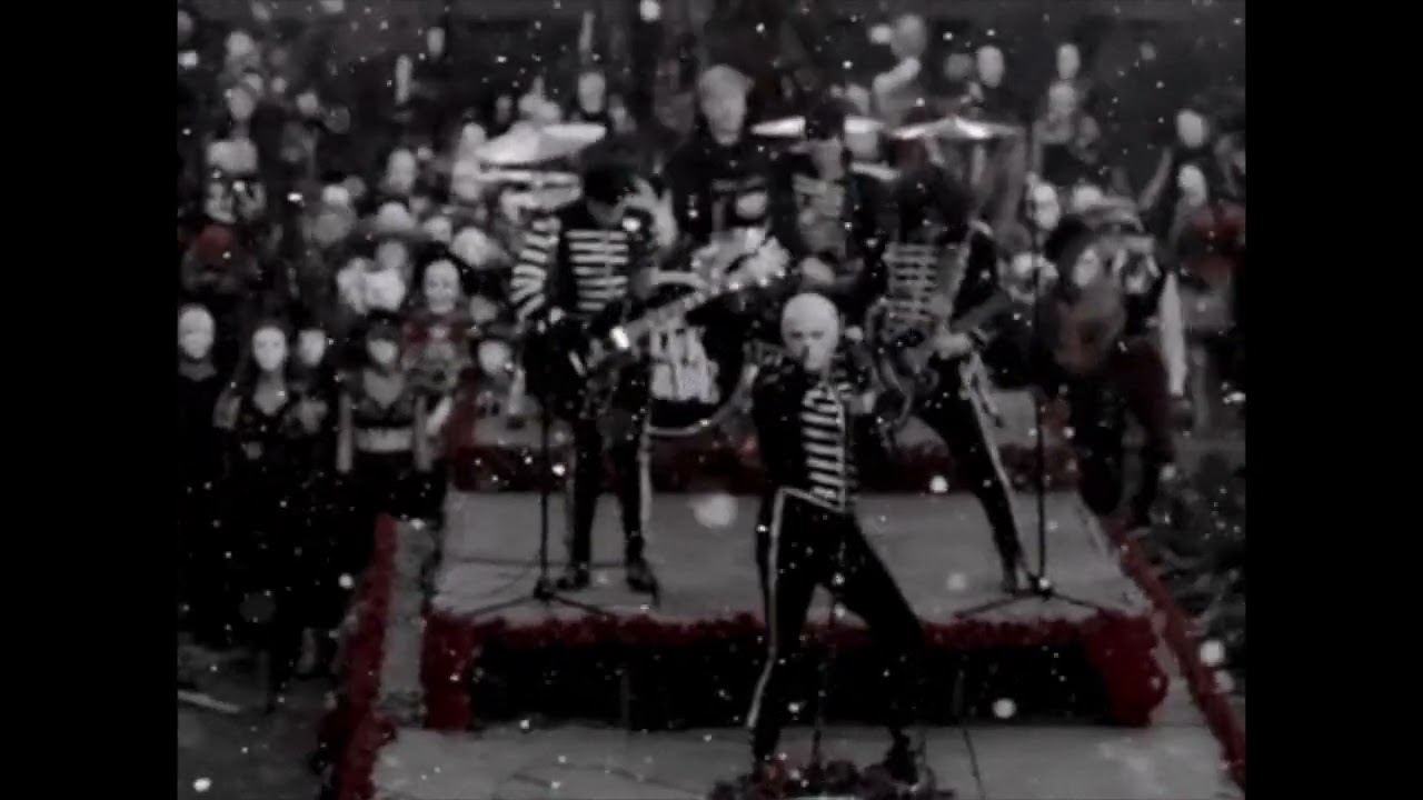 My Chemical Romance - Mama w/ Dagger Interlude (SEAMLESS)